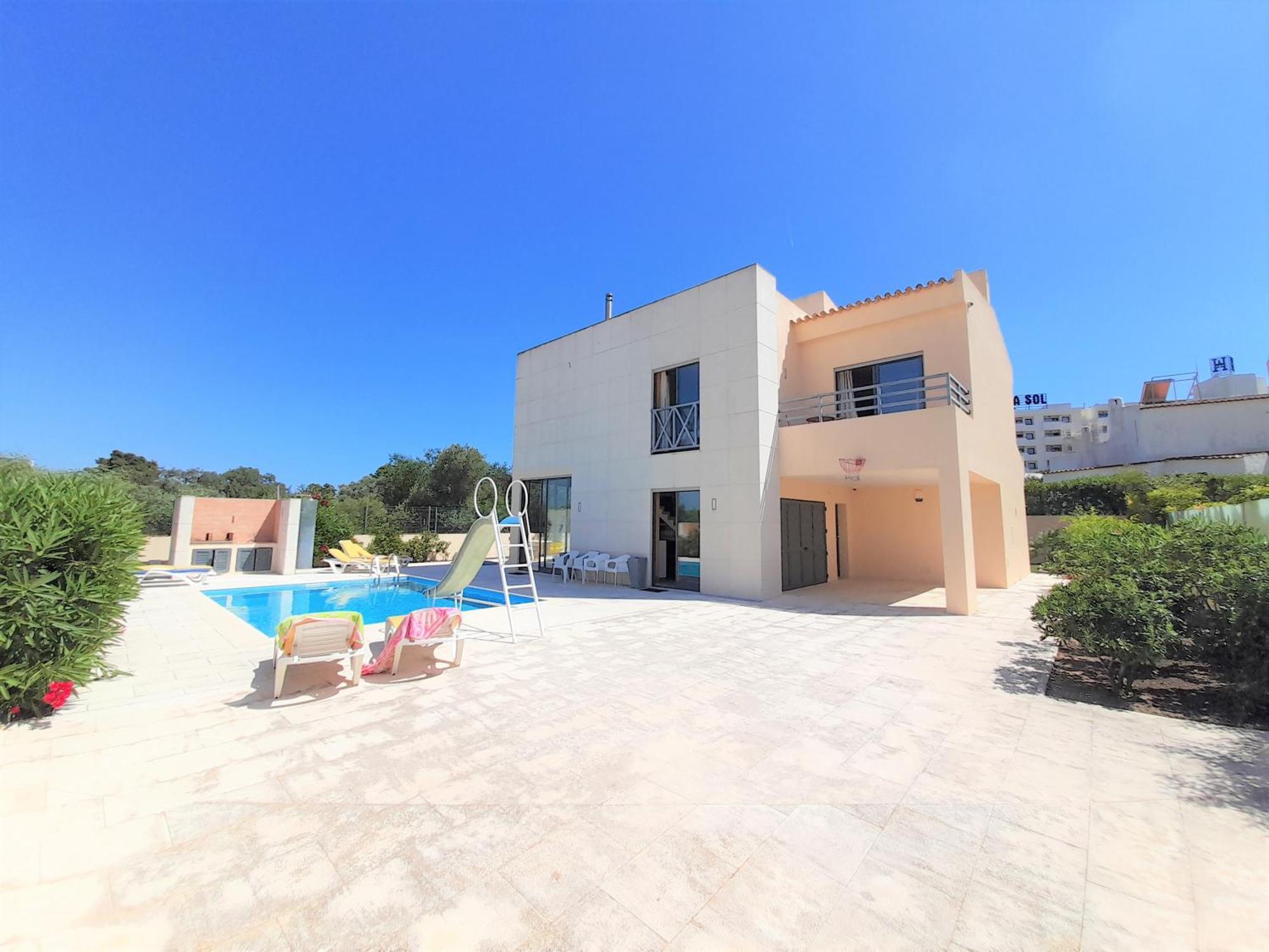 Villa Paula With Private Pool Close To The Beach And Strip Albufeira Exterior photo