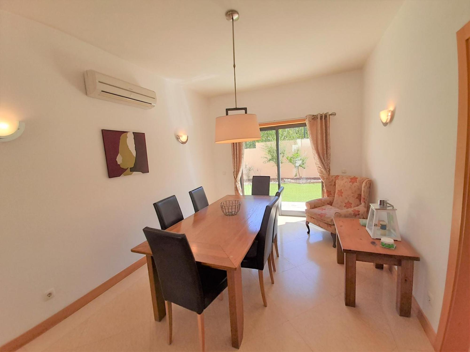 Villa Paula With Private Pool Close To The Beach And Strip Albufeira Exterior photo